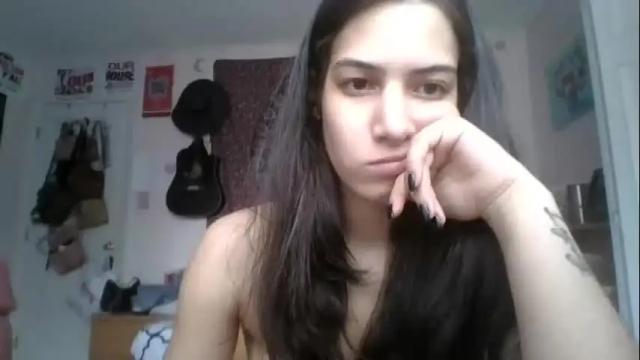 Image 6 of naughtynadia52 Stream on Chaturbate on 1 month ago