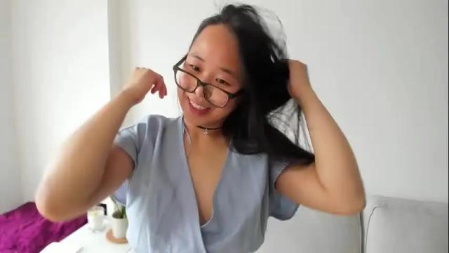 Image 11 of naughtynerdygirl Stream on Chaturbate on 1 month ago