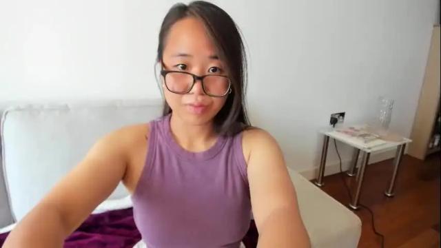 Image 3 of naughtynerdygirl Stream on Chaturbate on 2 days ago