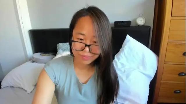Image 12 of naughtynerdygirl Stream on Chaturbate on 3 months ago