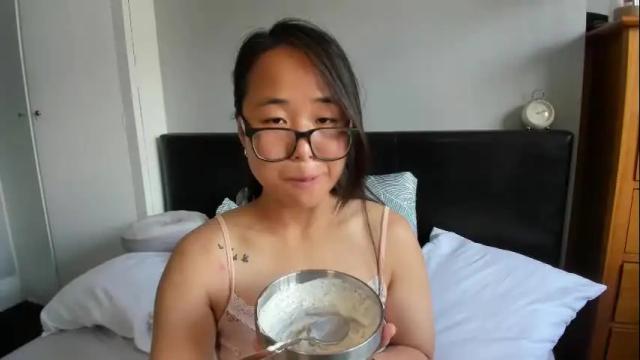 Image 10 of naughtynerdygirl Stream on Chaturbate on 3 months ago