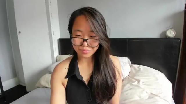 Thumbnail 2, naughtynerdygirl's Stream at Chaturbate, 3 months ago