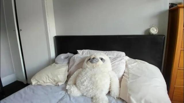 Image 6 of naughtynerdygirl Stream on Chaturbate on 3 months ago