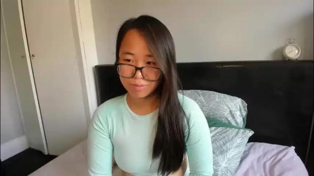 Image 11 of naughtynerdygirl Stream on Chaturbate on 2 months ago