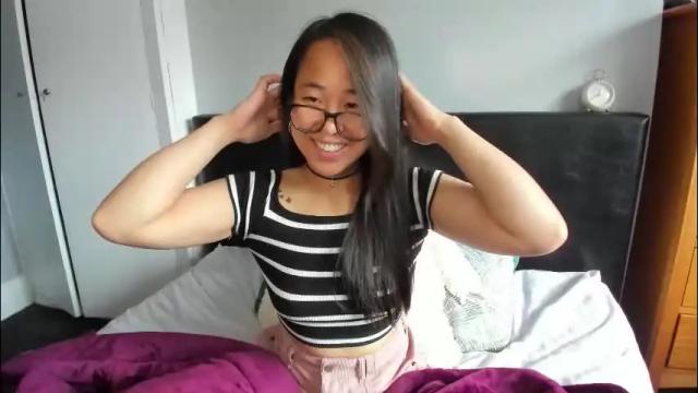 Image 7 of naughtynerdygirl Stream on Chaturbate on 2 months ago