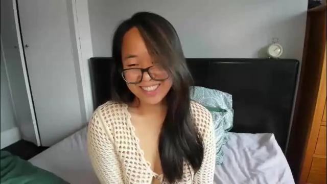 Image 10 of naughtynerdygirl Stream on Chaturbate on 2 months ago