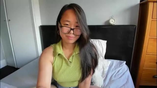 Image 10 of naughtynerdygirl Stream on Chaturbate on 1 month ago