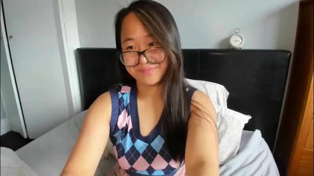 Image 11 of naughtynerdygirl Stream on Chaturbate on 1 month ago
