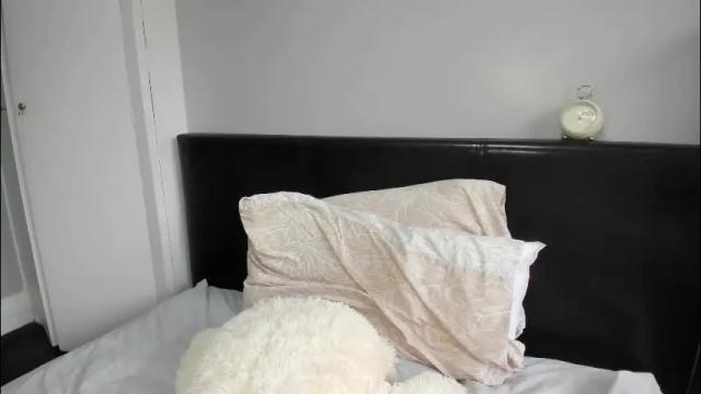 Image 11 of naughtynerdygirl Stream on Chaturbate on 1 month ago