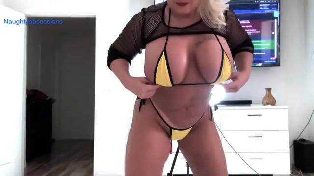 Image 2 of naughtyobsessions Stream on Chaturbate on 8 days ago