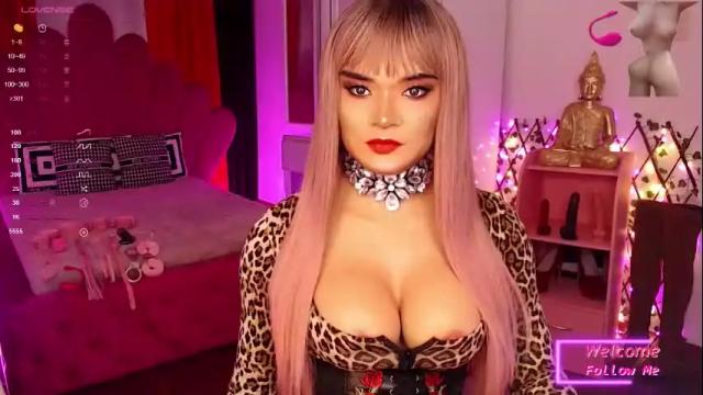 Image 4 of naughtypornstar_69 Stream on Chaturbate on 21 months ago