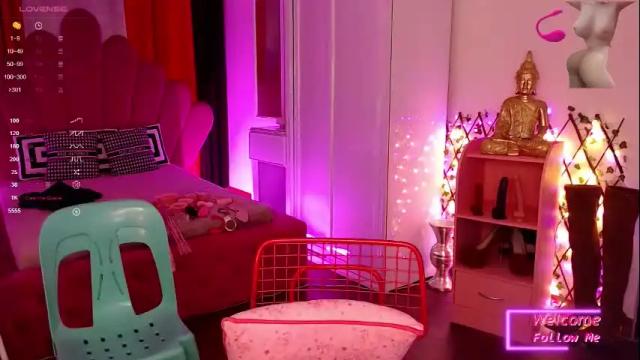 Image 12 of naughtypornstar_69 Stream on Chaturbate on 21 months ago