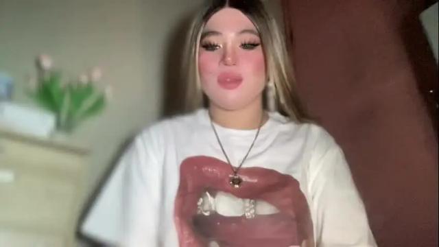 Image 2 of naughtyrosecum Stream on Chaturbate on 27 days ago