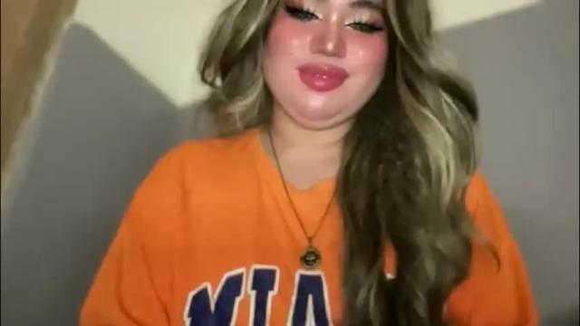 Image 6 of naughtyrosecum Stream on Chaturbate on 1 month ago