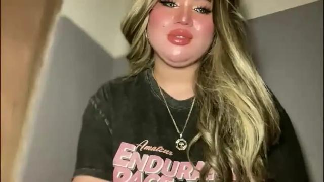 Image 12 of naughtyrosecum Stream on Chaturbate on 1 month ago