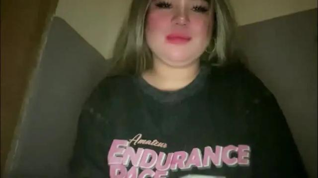 Image 12 of naughtyrosecum Stream on Chaturbate on 1 month ago