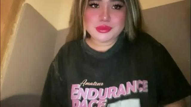 Image 2 of naughtyrosecum Stream on Chaturbate on 1 month ago