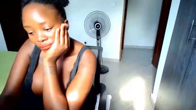 Image 8 of naughtysexydoll2 Stream on Chaturbate on 16 months ago