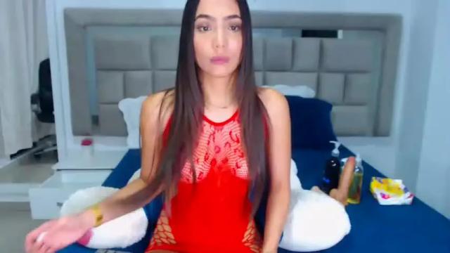 Image 6 of naughtysweet18 Stream on Chaturbate on 17 months ago