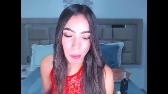 Image 11 of naughtysweet18 Stream on Chaturbate on 17 months ago