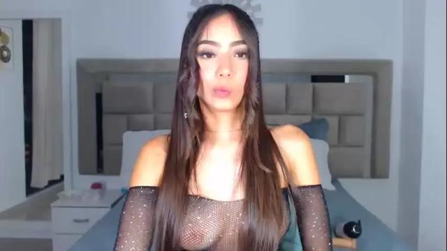 Image 4 of naughtysweet18 Stream on Chaturbate on 15 months ago