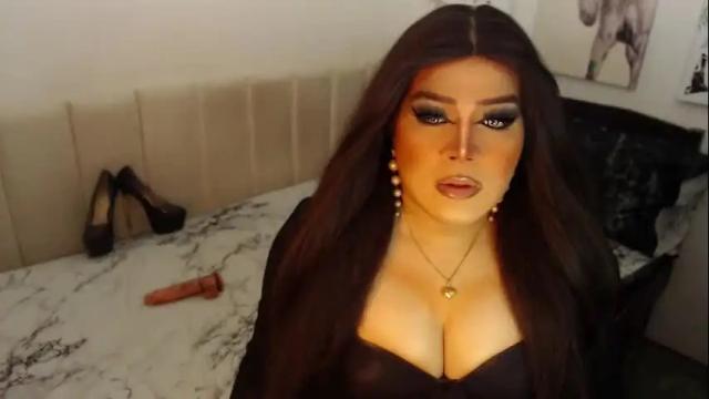 Image 4 of naughysexanastasia Stream on Chaturbate on 25 days ago