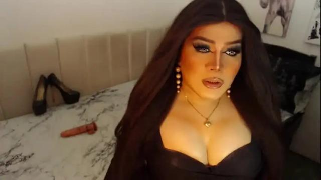 Image 7 of naughysexanastasia Stream on Chaturbate on 25 days ago