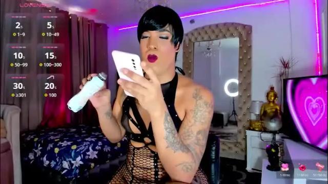 Image 3 of naugthycock Stream on Chaturbate on 13 days ago