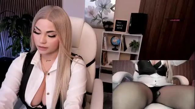 Image 11 of naugthyelli Stream on Chaturbate on 1 month ago