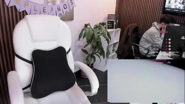 Image 8 of naugthyelli Stream on Chaturbate on 29 days ago