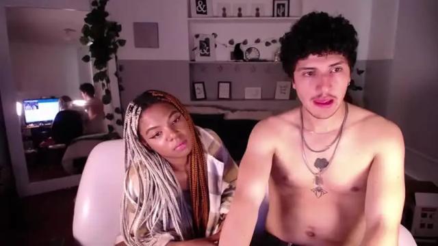 Image 4 of naveen_tiana Stream on Chaturbate on 14 months ago
