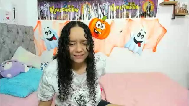 Image 6 of nay_and_aleja Stream on Chaturbate on 3 days ago