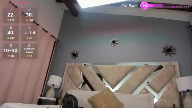 Image 4 of nayara_macherano Stream on Chaturbate on 9 days ago