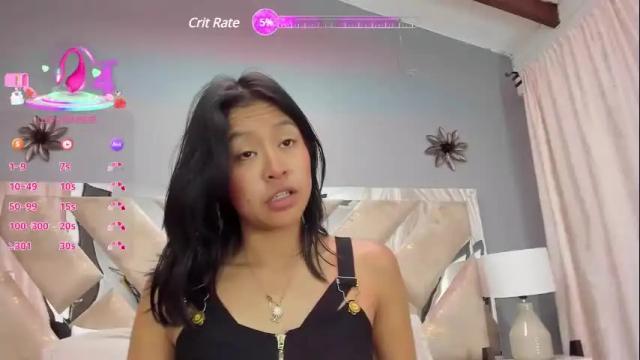 Image 2 of nayara_macherano Stream on Chaturbate on 1 month ago