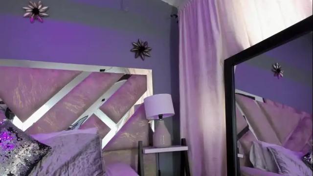 Image 8 of nayara_macherano Stream on Chaturbate on 16 days ago