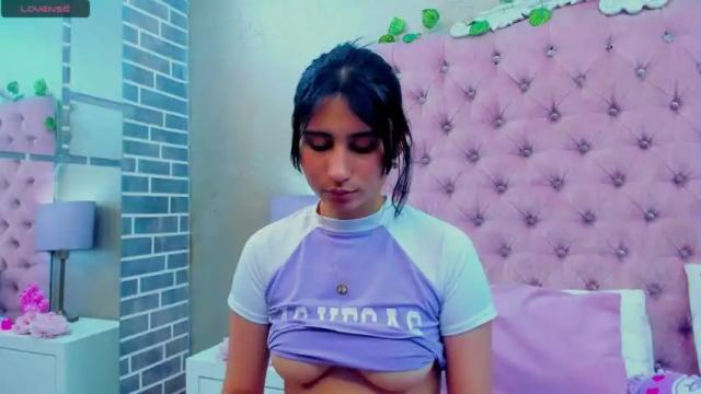 Image 11 of nayecloud Stream on Chaturbate on 13 months ago