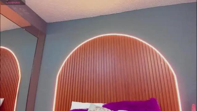 Image 10 of nayecloud Stream on Chaturbate on 2 months ago