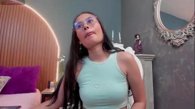 Image 11 of nayecloud Stream on Chaturbate on 2 months ago