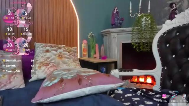 Image 3 of nayecloud Stream on Chaturbate on 1 month ago