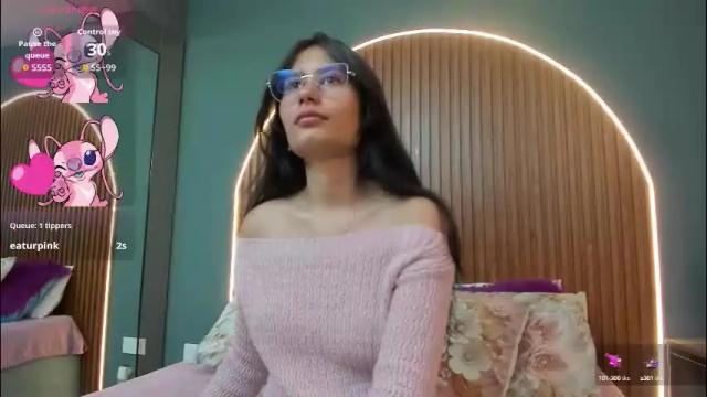 Image 3 of nayecloud Stream on Chaturbate on 1 month ago