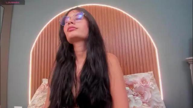 Image 4 of nayecloud Stream on Chaturbate on 8 days ago