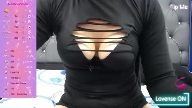 Image 8 of naylaarabic Stream on Chaturbate on 16 months ago