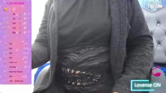 Image 12 of naylaarabic33 Stream on Chaturbate on 16 months ago
