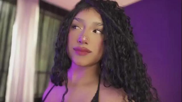 Image 10 of ne_fertari Stream on Chaturbate on 1 month ago