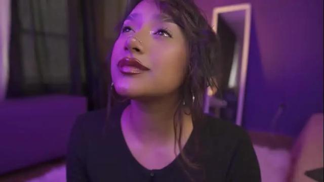Image 12 of ne_fertari Stream on Chaturbate on 1 month ago