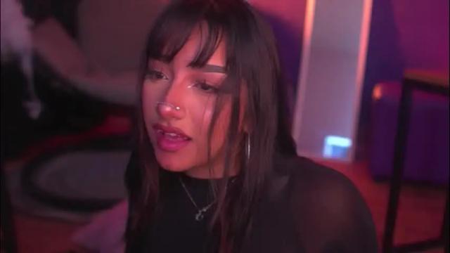 Image 10 of ne_fertari Stream on Chaturbate on 1 month ago