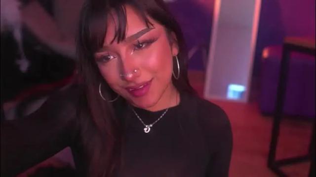 Image 6 of ne_fertari Stream on Chaturbate on 1 month ago