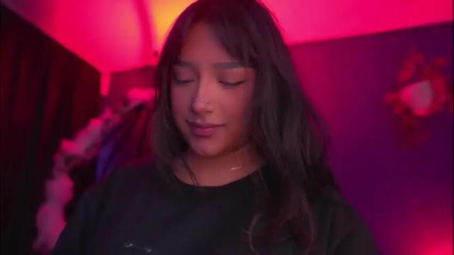 Image 4 of ne_fertari Stream on Chaturbate on 1 month ago