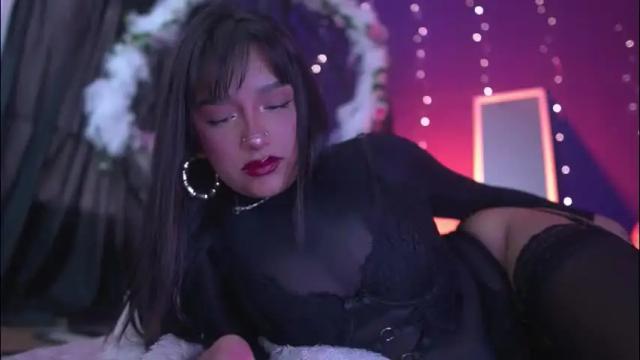 Image 12 of ne_fertari Stream on Chaturbate on 1 month ago