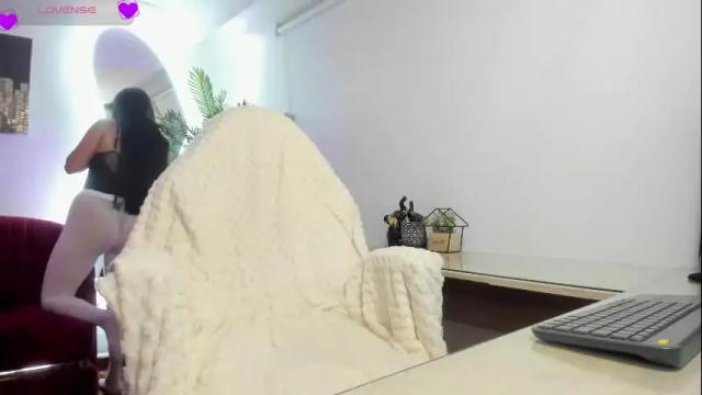 Image 2 of nebetcolin Stream on Chaturbate on 25 days ago